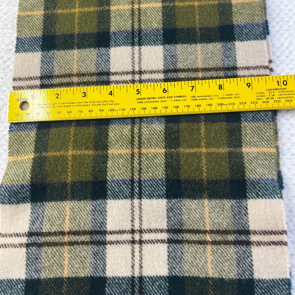 Barbour Lambswool Tartan Plaid Scarf Made in Scotland Green Cream - Picture 3 of 5